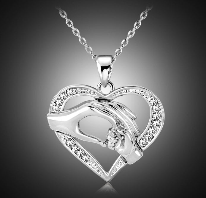Mens 3 colors Black Chain Love Heart Necklaces for Couples Korean Ladies crystal jewelry new girls women Pendants Model